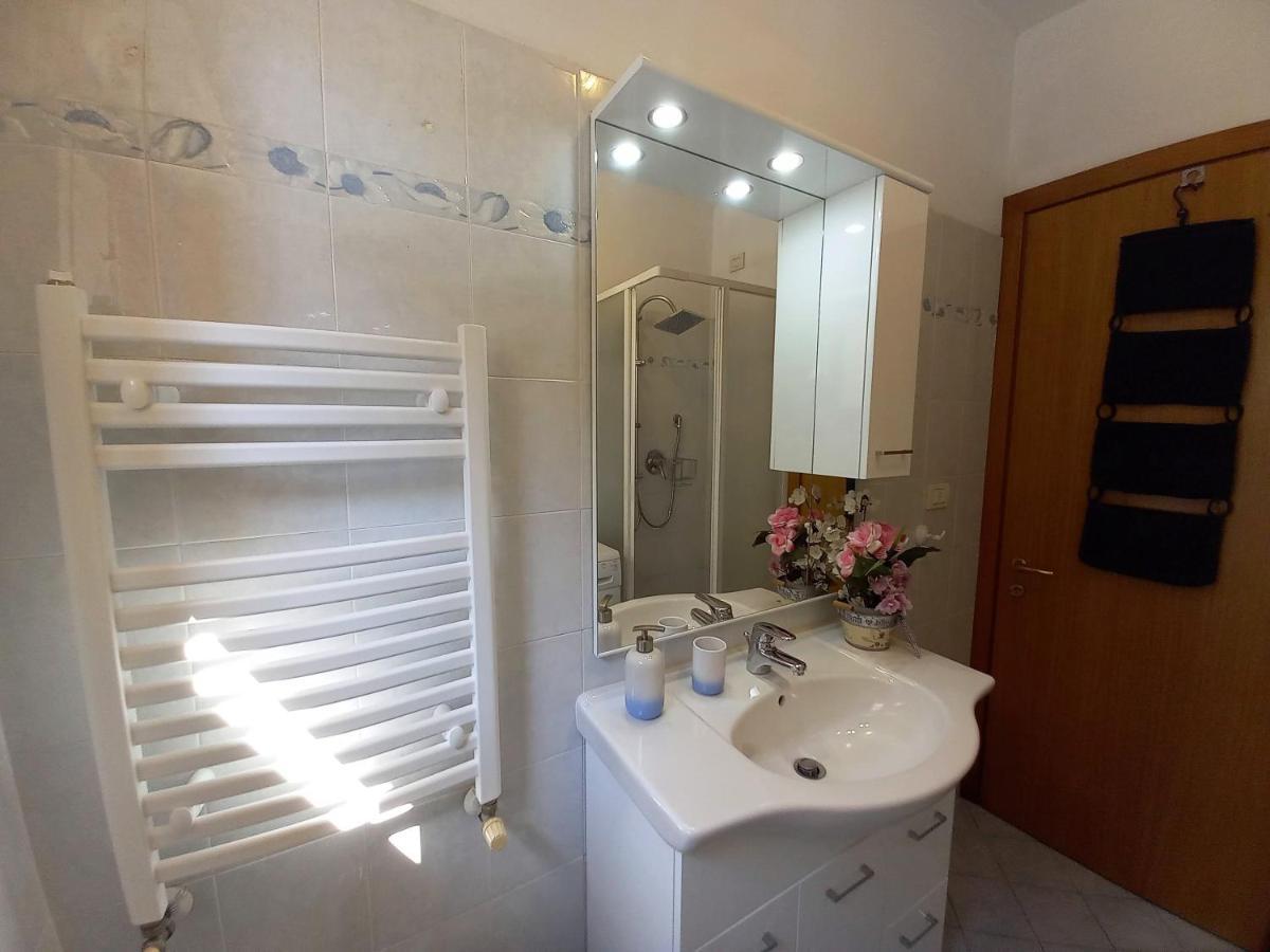 Апартаменты Palazzo Wanny Free Parking & Terrace Флоренция Экстерьер фото