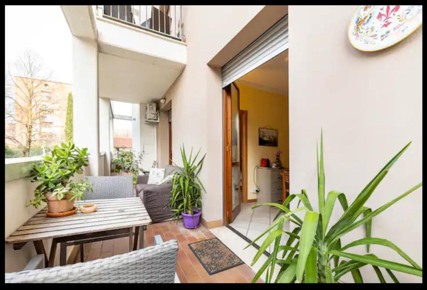 Апартаменты Palazzo Wanny Free Parking & Terrace Флоренция Экстерьер фото